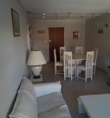 Departamento  en venta de 3 dormitorios  Peninsula, Punta del Este