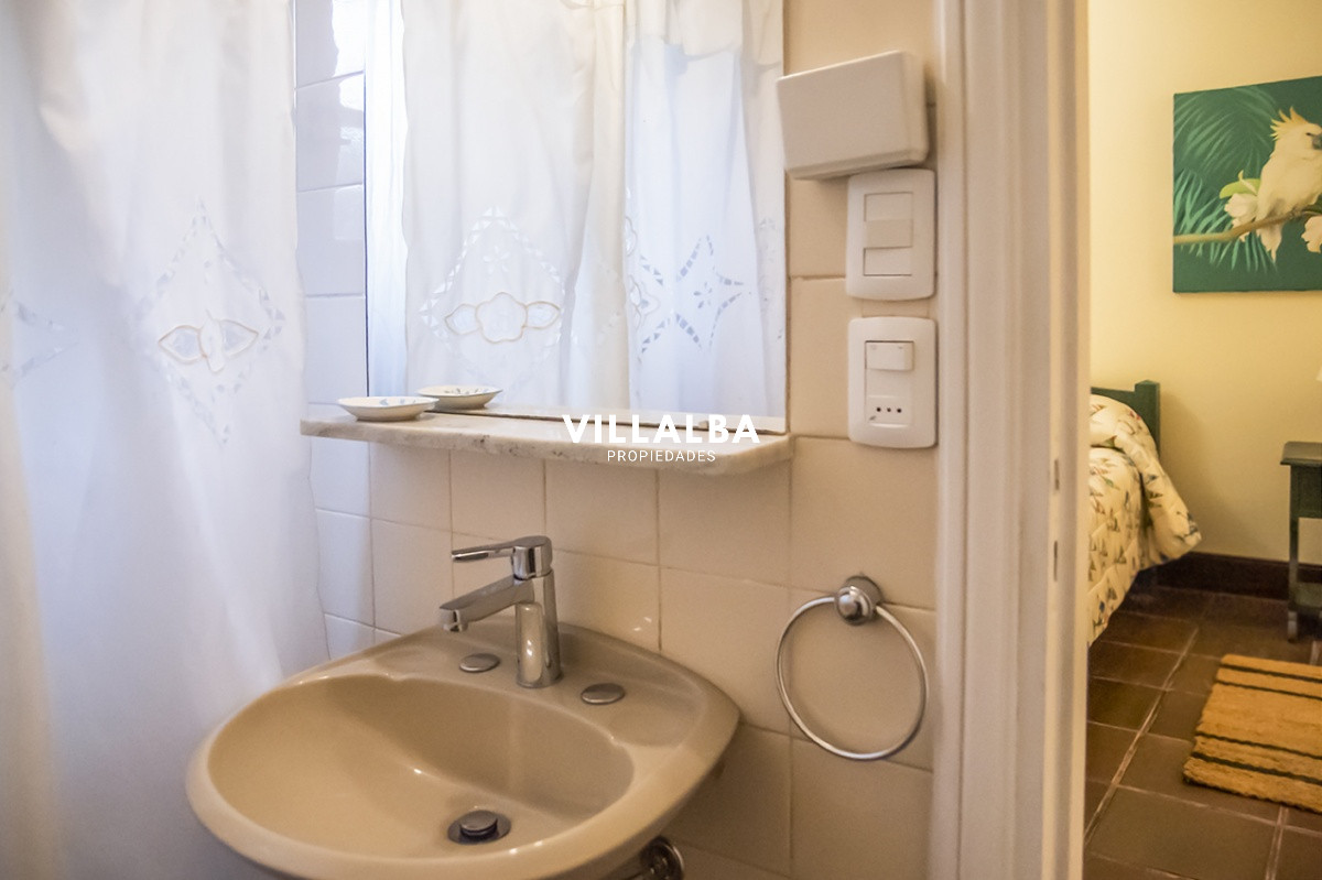 Apartamento ID.1140 - Espectacular casa en Golf, Punta del Este