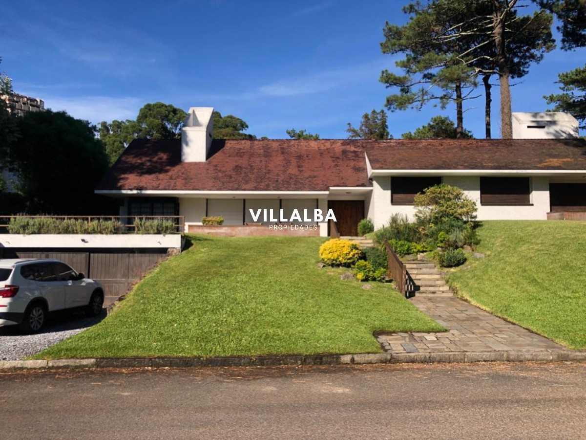 Apartamento ID.2494 - Espectacular Chalet en Punta del Este