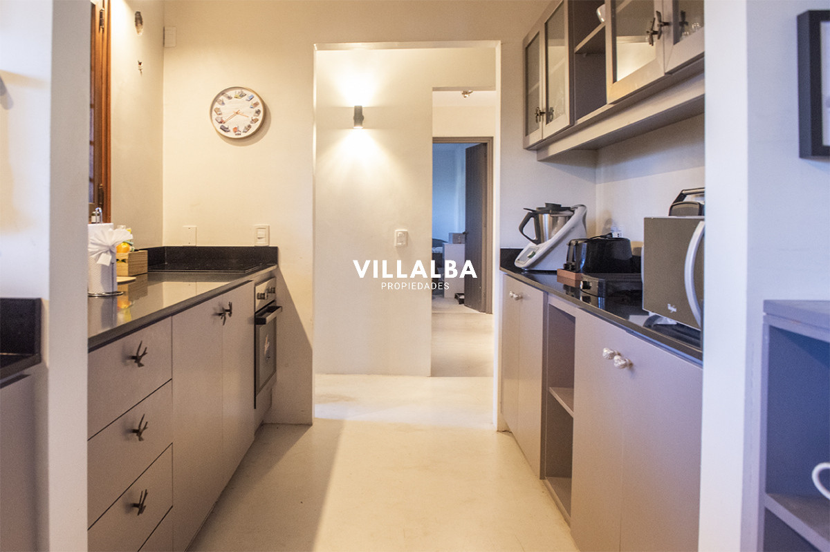 Casa ID.4913 - Casa de 4 dormitorios en venta, en Golf Punta del Este