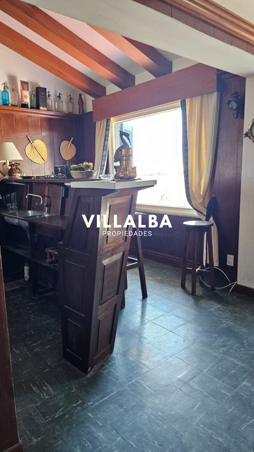 Apartamento ID.3322 - Importante residencia frente al mar en venta.