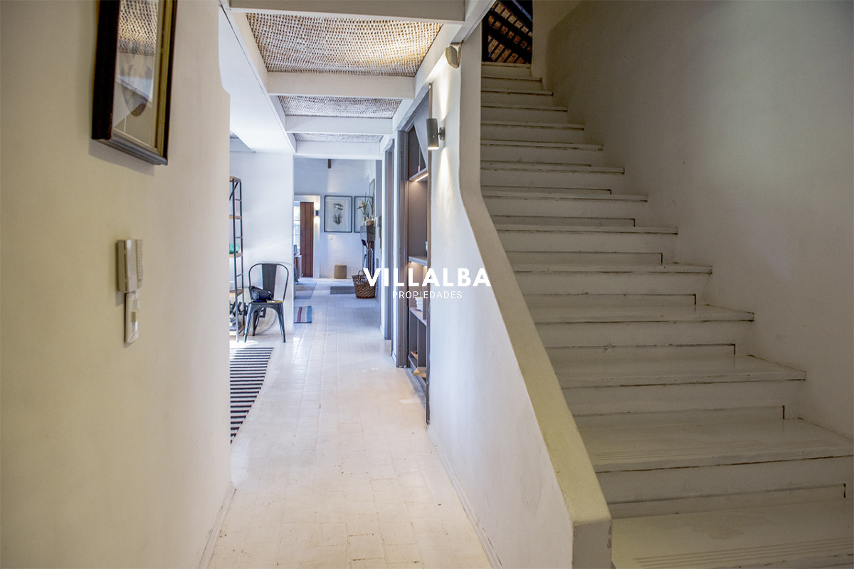 Casa ID.4913 - Casa de 4 dormitorios en venta, en Golf Punta del Este