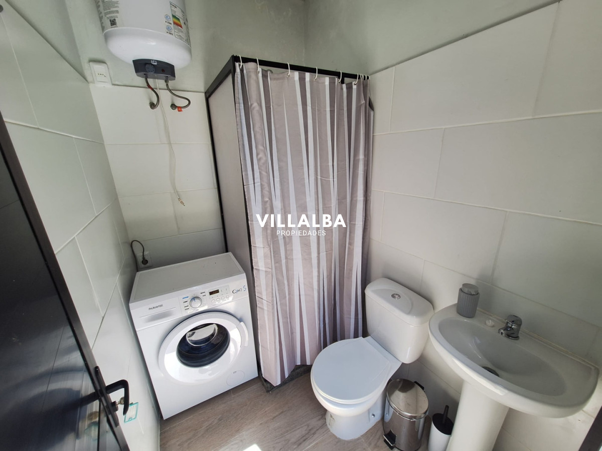 Apartamento ID.3826 - Vende casa de 3 dormitorios con fondo al Club de Golf, Punta Ballena