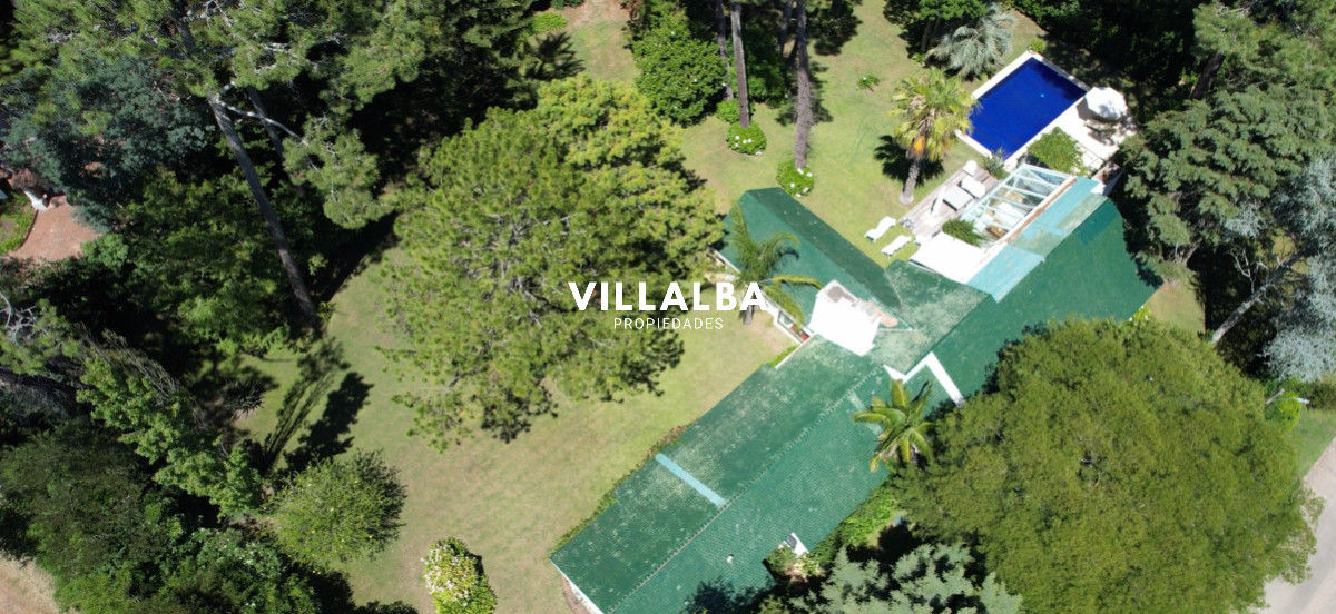 Casa ID.3629 - Elegante residencia en Venta en San Rafael proximo al mar