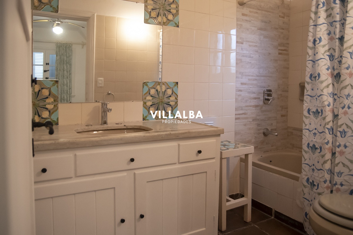 Apartamento ID.1140 - Espectacular casa en Golf, Punta del Este