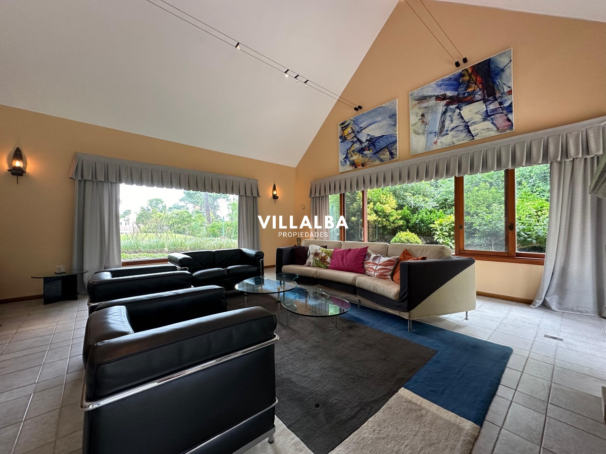 Apartamento ID.2813 - Propiedad exclusiva ubicada en Golf, Punta del este 