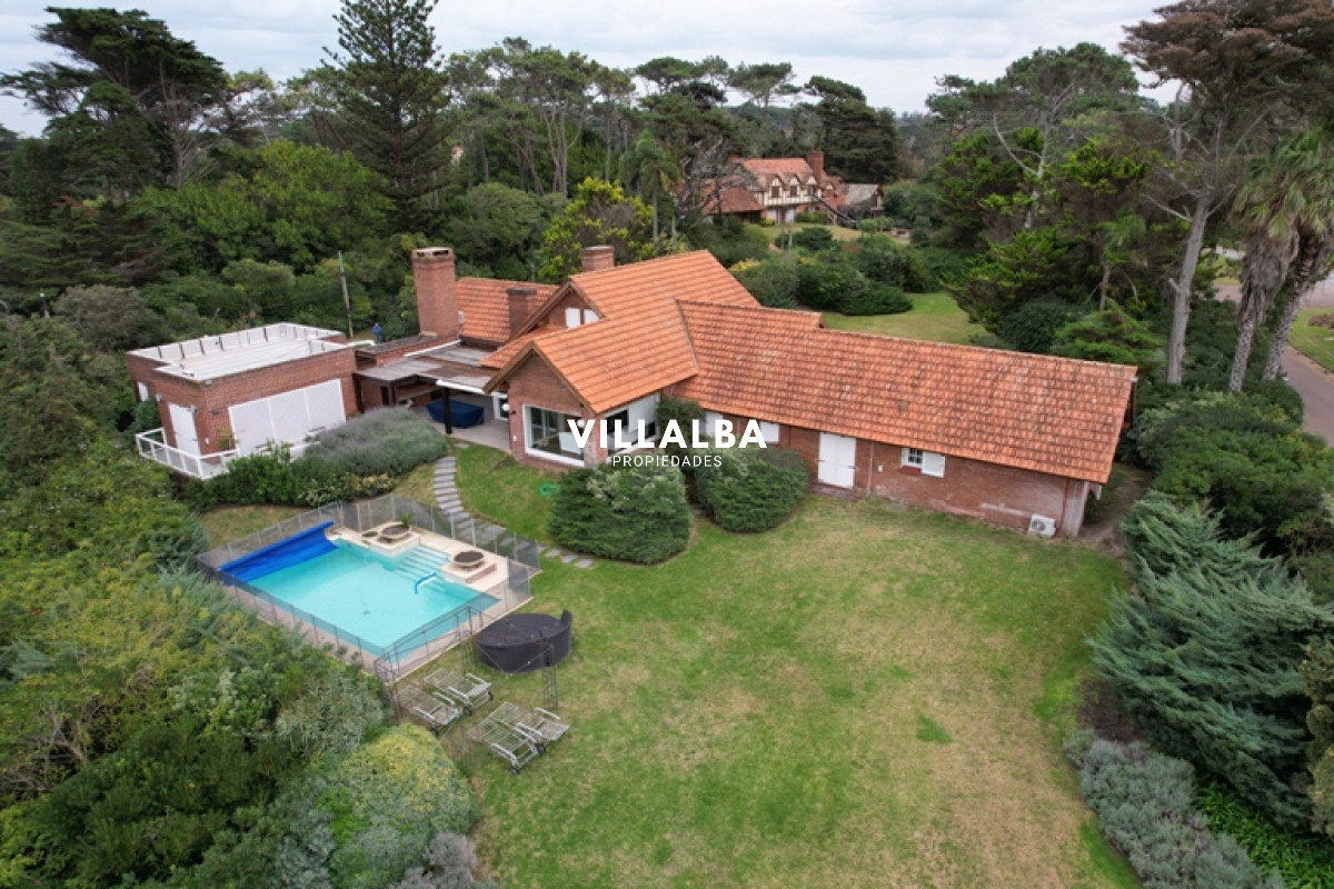 Apartamento ID.2814 - Espectacular mansion a metros del mar