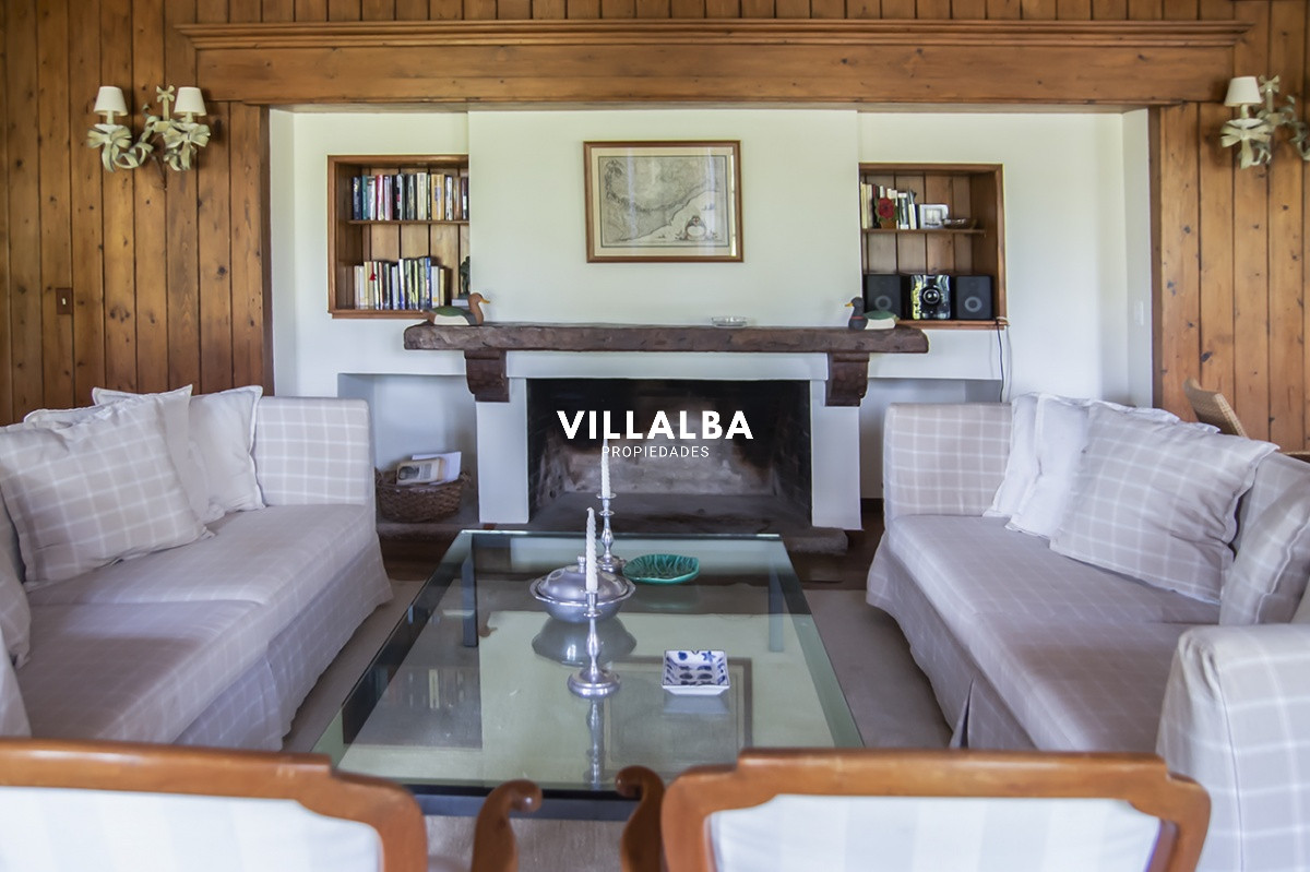 Apartamento ID.1140 - Espectacular casa en Golf, Punta del Este