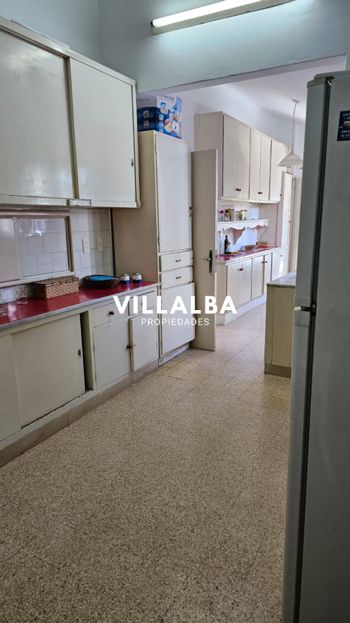 Apartamento ID.3322 - Importante residencia frente al mar en venta.