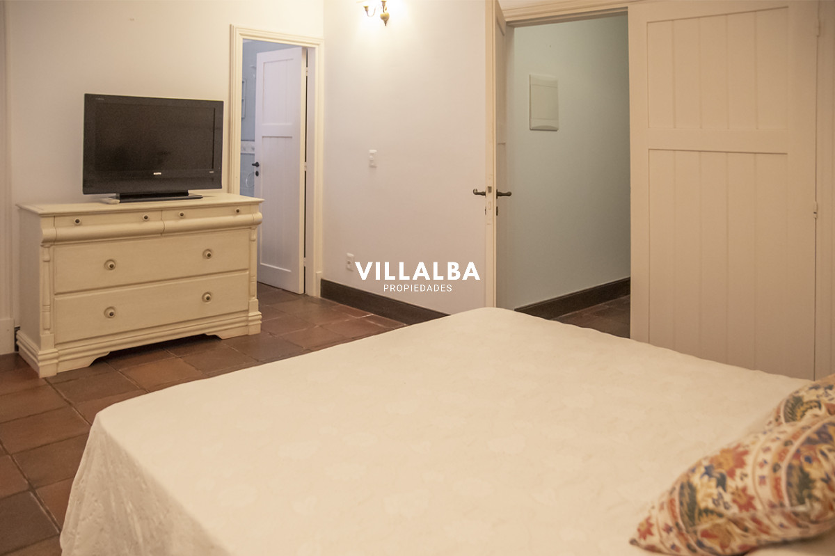 Apartamento ID.1140 - Espectacular casa en Golf, Punta del Este