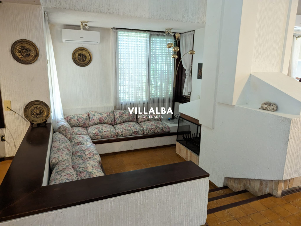 Casa ID.2934 - Hermosa y Amplia Casa en Mansa en venta