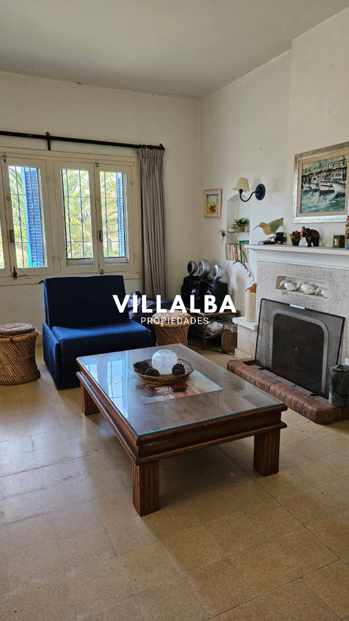 Apartamento ID.3322 - Importante residencia frente al mar en venta.