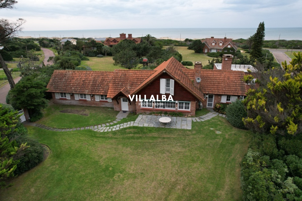 Apartamento ID.2814 - Espectacular mansion a metros del mar