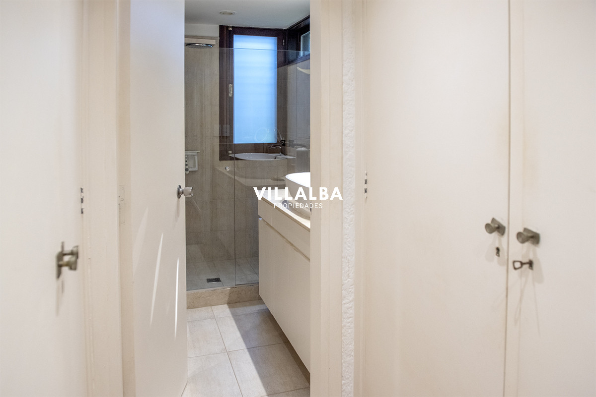 Apartamento ID.3629 - Elegante residencia en Venta en San Rafael proximo al mar