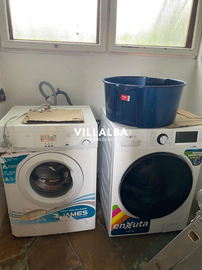 Casa ID.2933 - Casa en venta, Oportunidad para desarrollo inmobiliario en Playa Mansa, Punta del Este. 