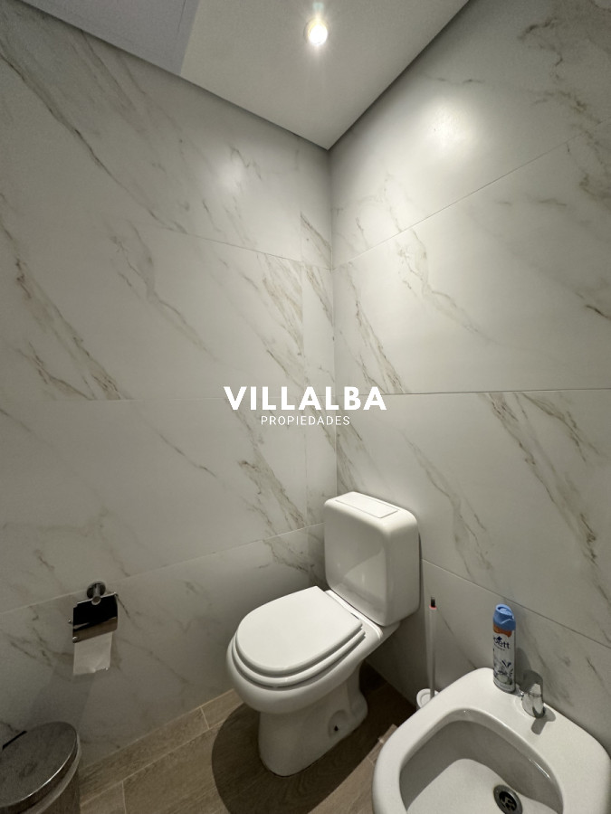 Apartamento ID.3826 - Vende casa de 3 dormitorios con fondo al Club de Golf, Punta Ballena