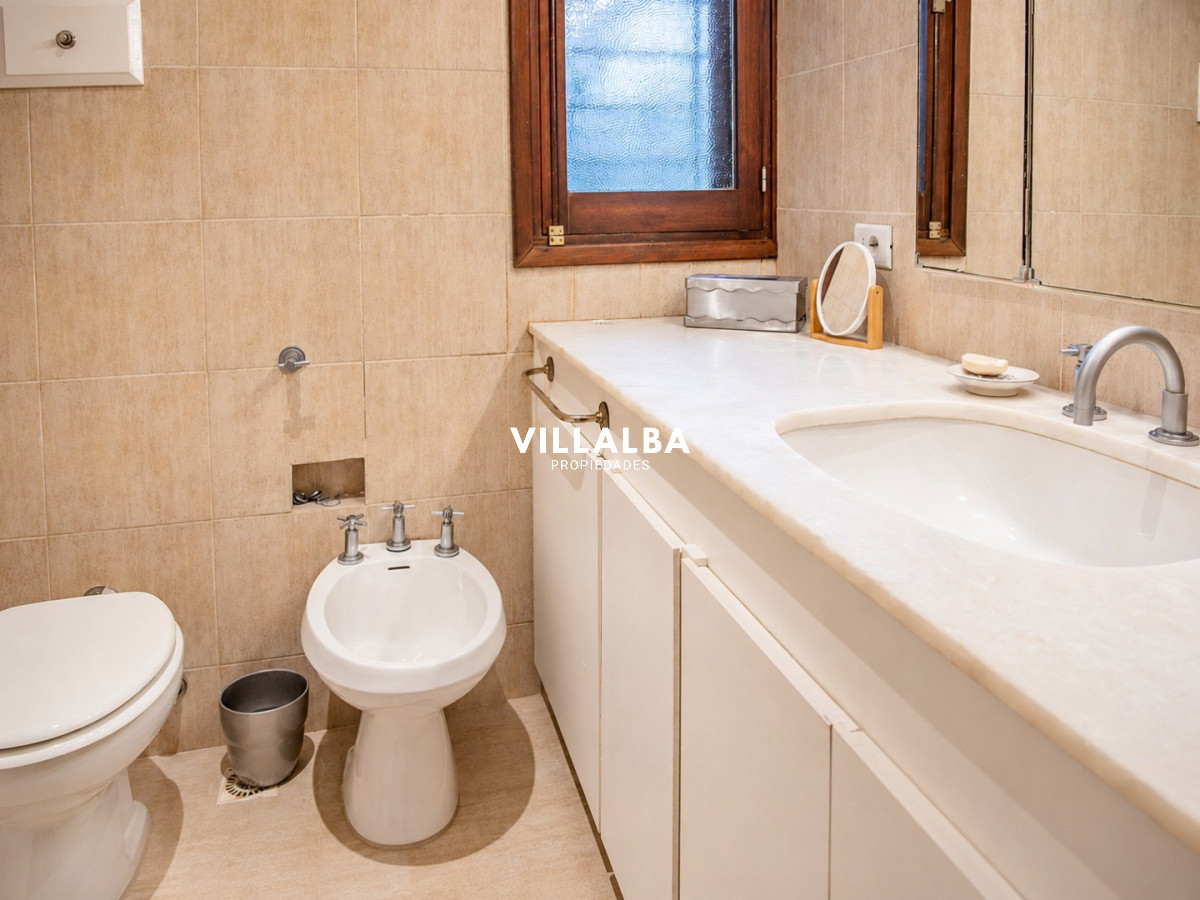 Casa ID.3629 - Elegante residencia en Venta en San Rafael proximo al mar