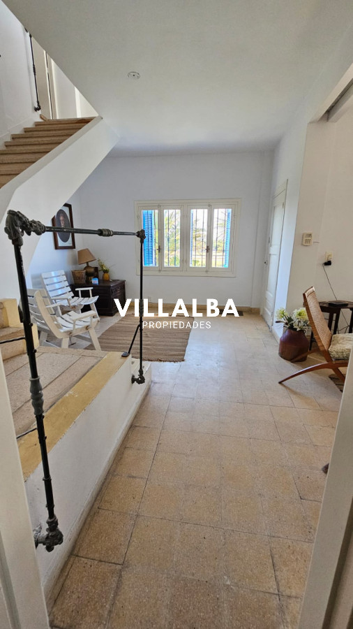 Apartamento ID.3322 - Importante residencia frente al mar en venta.