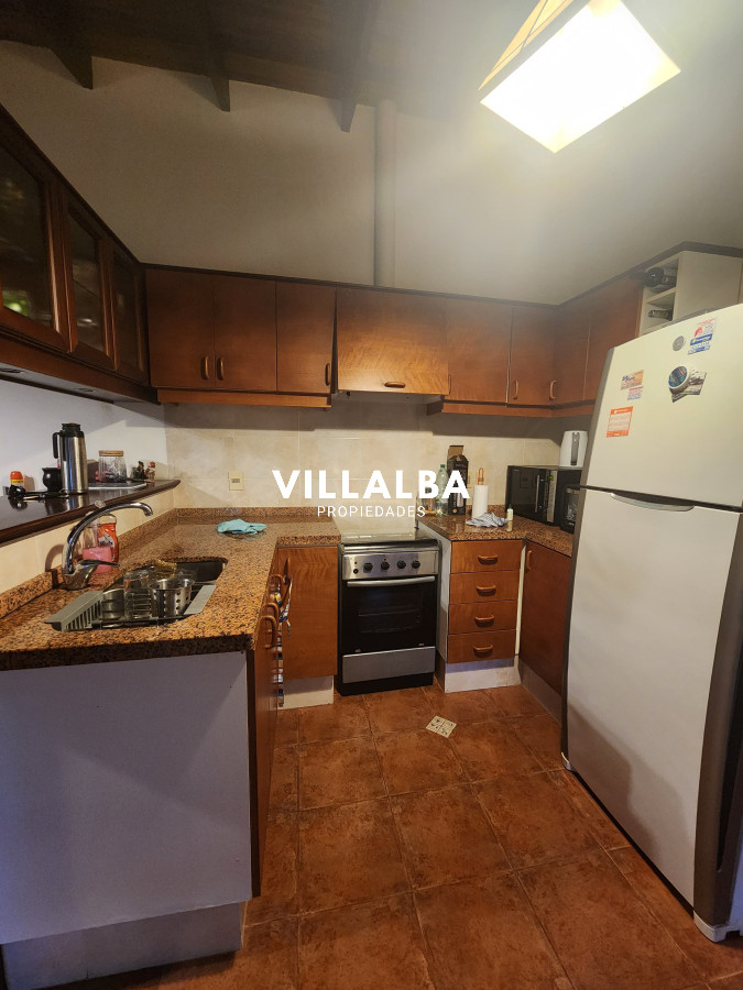 Apartamento ID.3730 - Vende casa en playa mansa punta del este