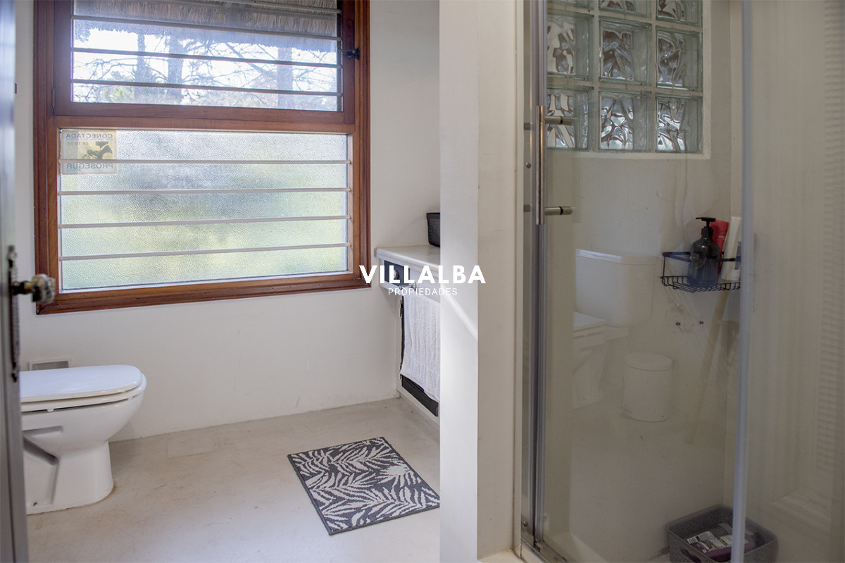 Casa ID.4913 - Casa de 4 dormitorios en venta, en Golf Punta del Este