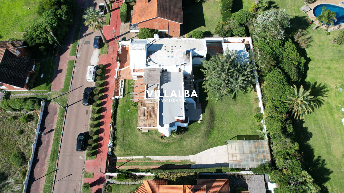 Casa ID.3324 - Chalet en venta con vista al mar en casco histórico de la Península.