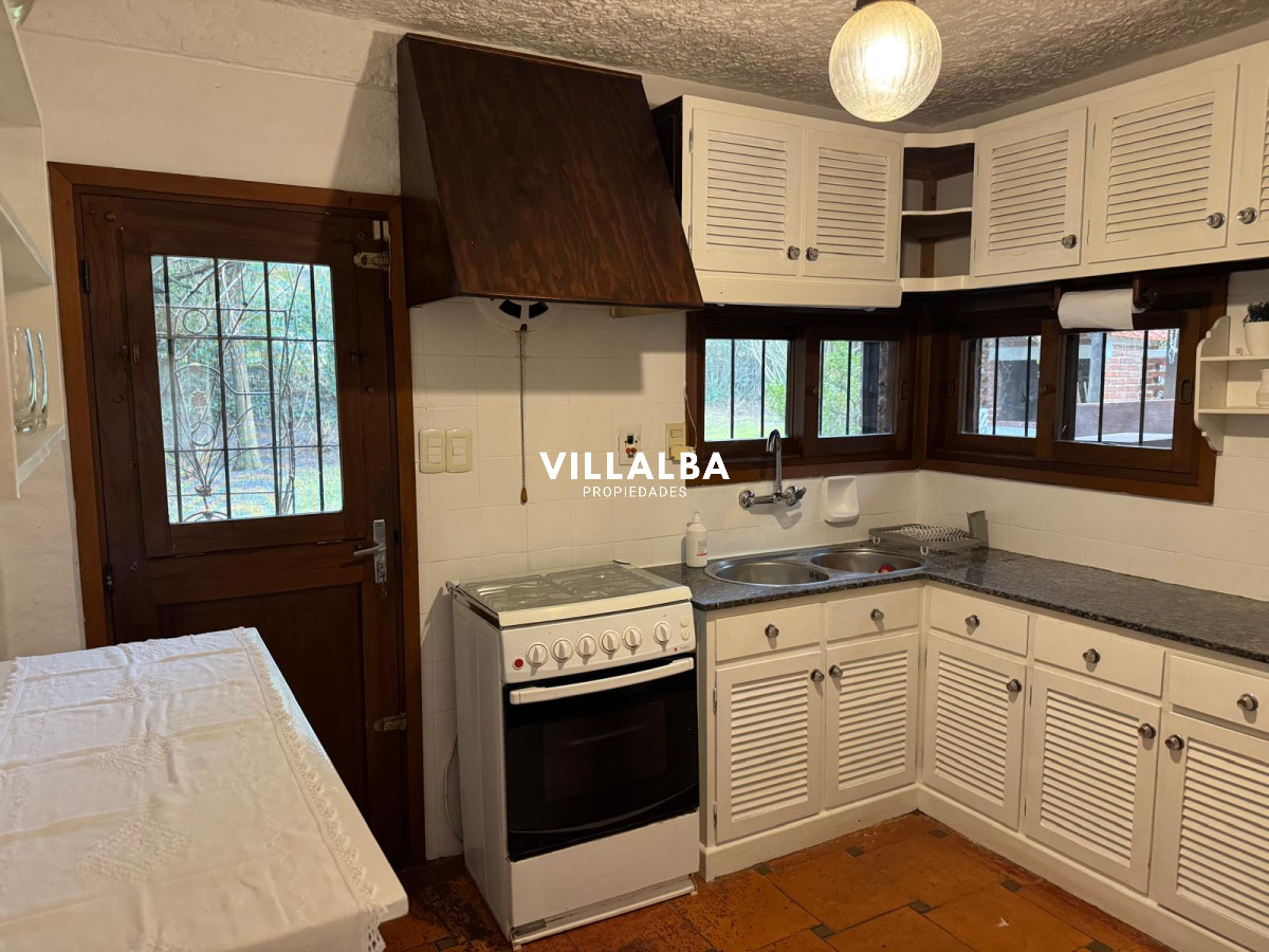 Casa ID.4011 - Casa en pinares en venta a pasos del mar