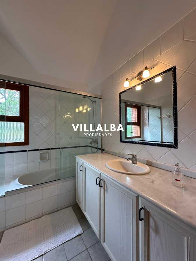 Apartamento ID.2813 - Propiedad exclusiva ubicada en Golf, Punta del este 