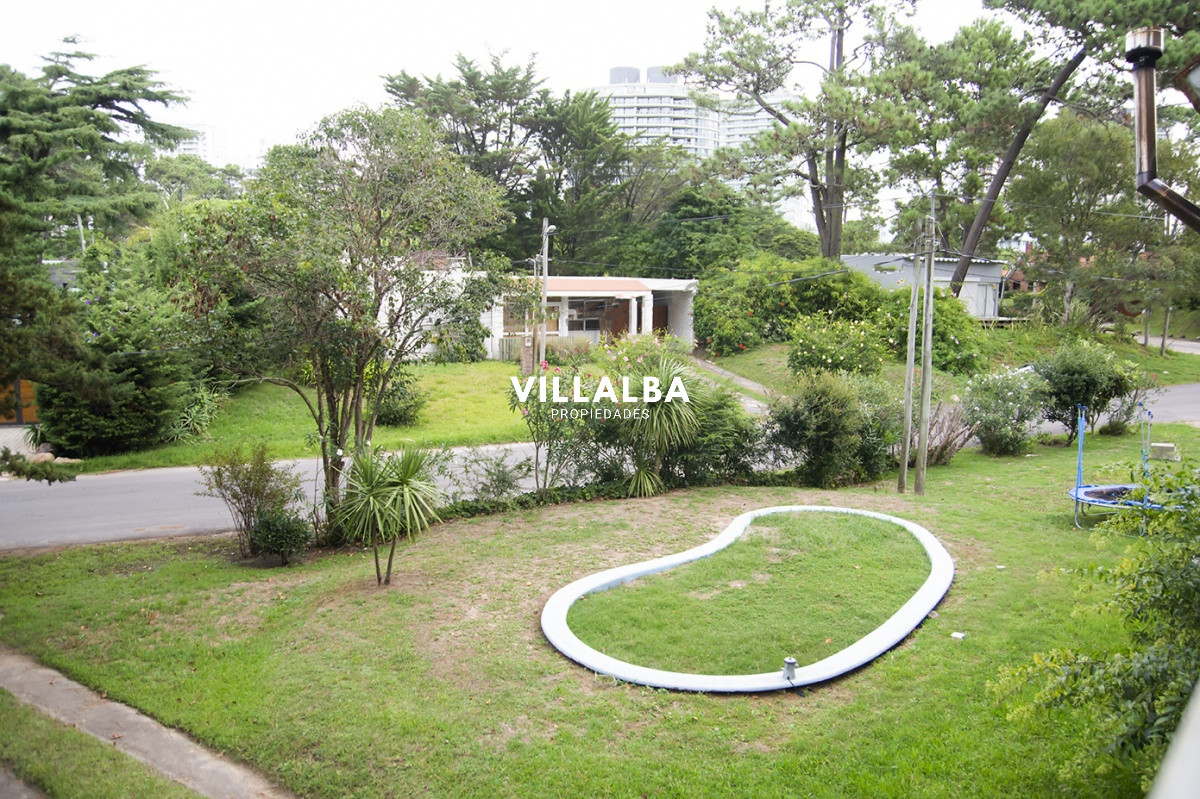 Apartamento ID.3241 - Casa en Venta de 5 dormitorios en San Rafael , Punta del este 