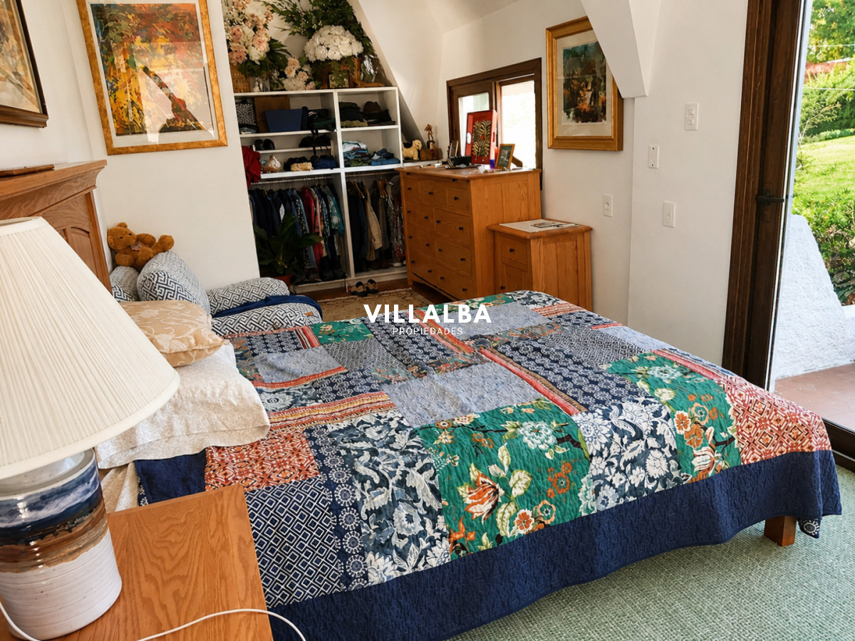 Apartamento ID.4768 - En venta casa de 3 dormitorios en Maldonado