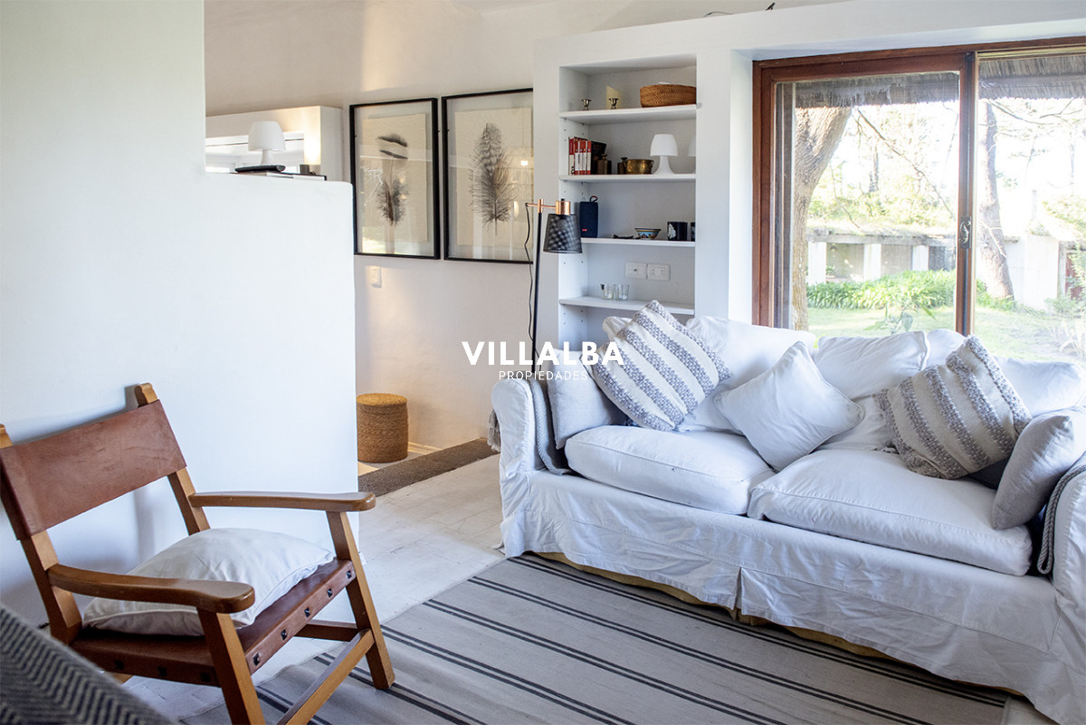Casa ID.4913 - Casa de 4 dormitorios en venta, en Golf Punta del Este