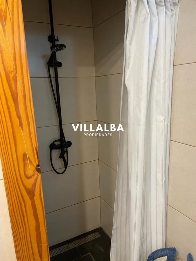 Casa ID.2933 - Casa en venta, Oportunidad para desarrollo inmobiliario en Playa Mansa, Punta del Este. 