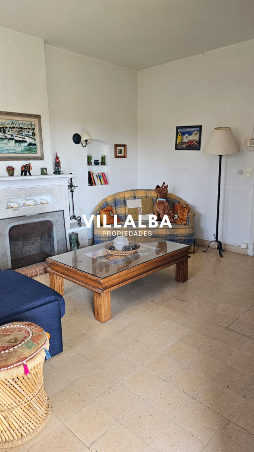 Apartamento ID.3322 - Importante residencia frente al mar en venta.