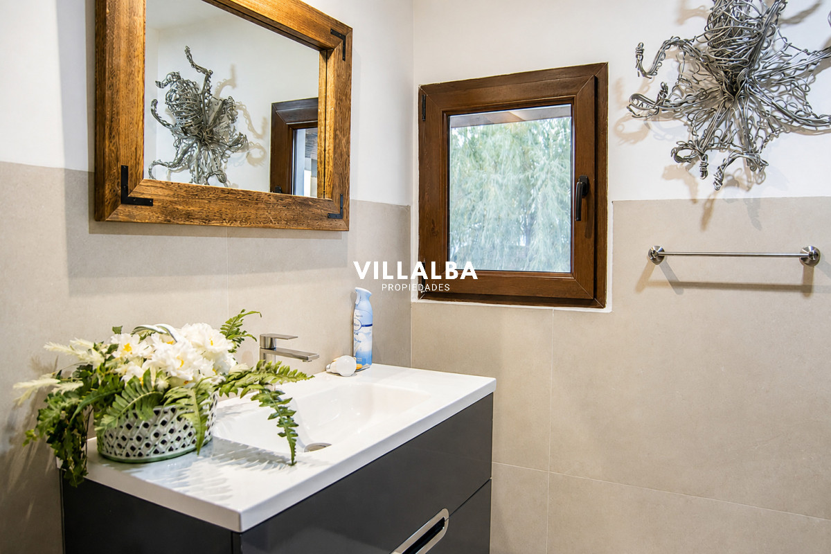 Apartamento ID.4768 - En venta casa de 3 dormitorios en Maldonado