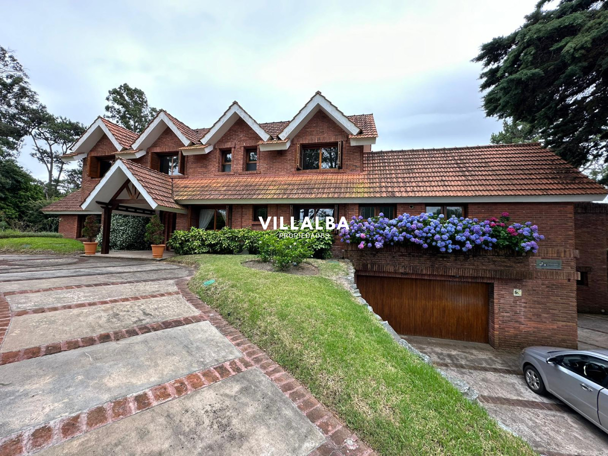 Apartamento ID.2813 - Propiedad exclusiva ubicada en Golf, Punta del este 