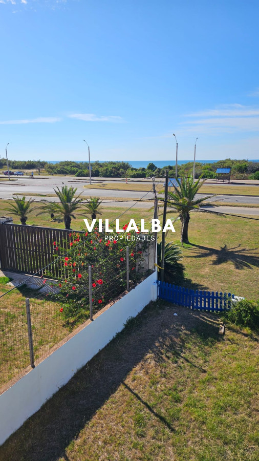 Apartamento ID.3322 - Importante residencia frente al mar en venta.