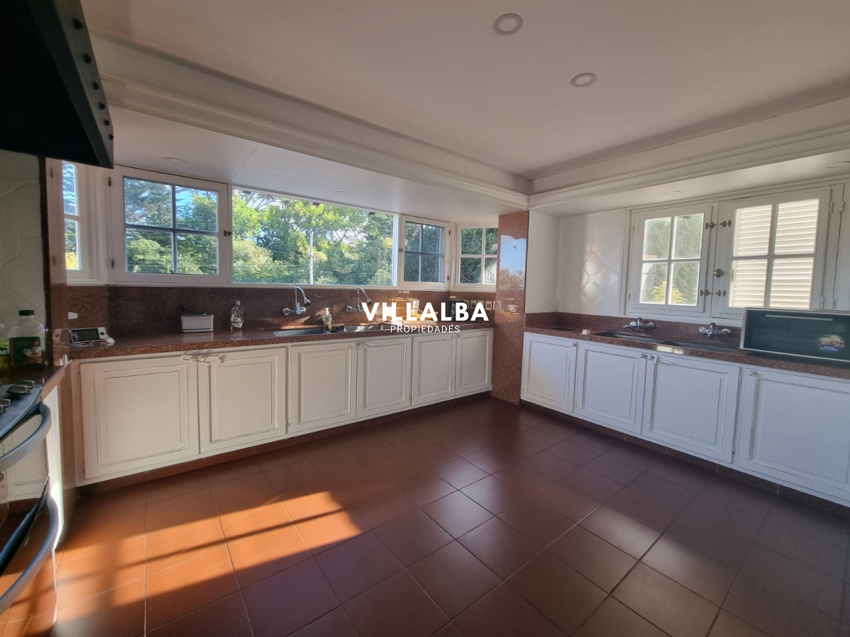 Apartamento ID.2814 - Espectacular mansion a metros del mar
