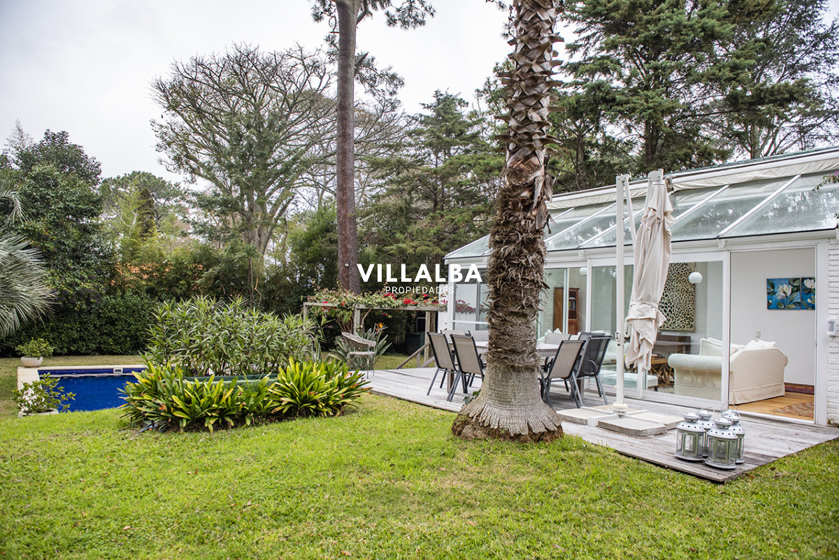 Apartamento ID.3629 - Elegante residencia en Venta en San Rafael proximo al mar