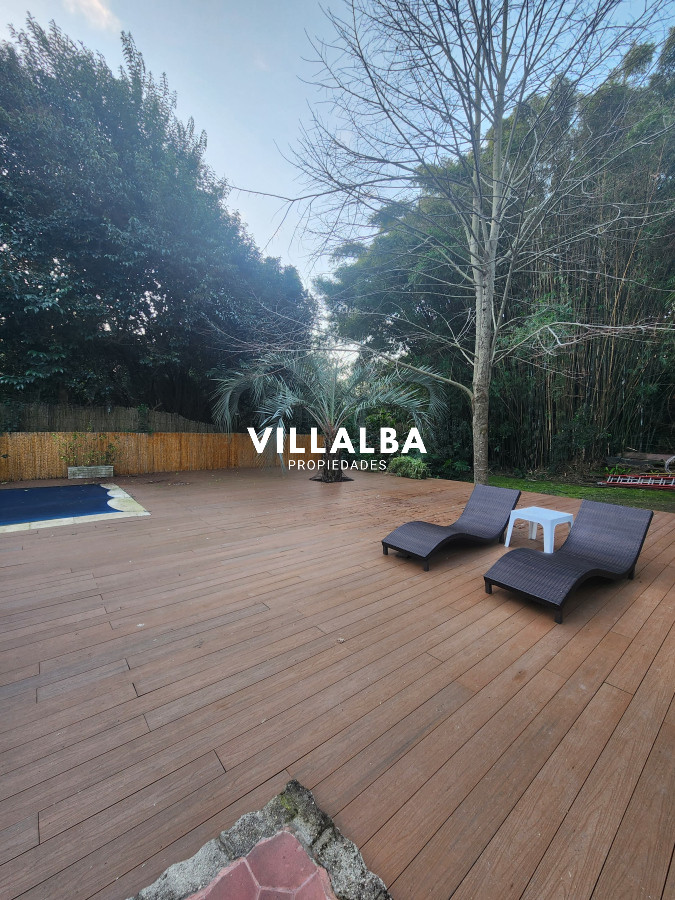 Apartamento ID.3730 - Vende casa en playa mansa punta del este