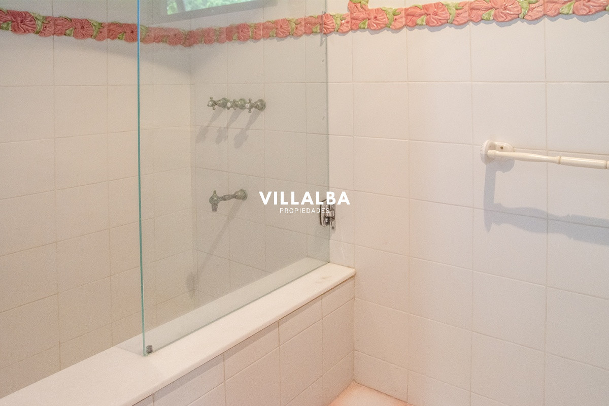 Apartamento ID.1141 - Espectacular casa en ubicacion privilegiada al lado del Club del Golf