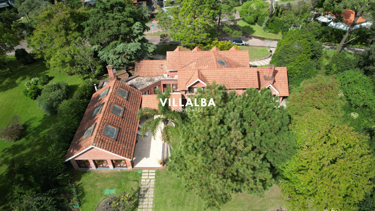 Apartamento ID.2813 - Propiedad exclusiva ubicada en Golf, Punta del este 