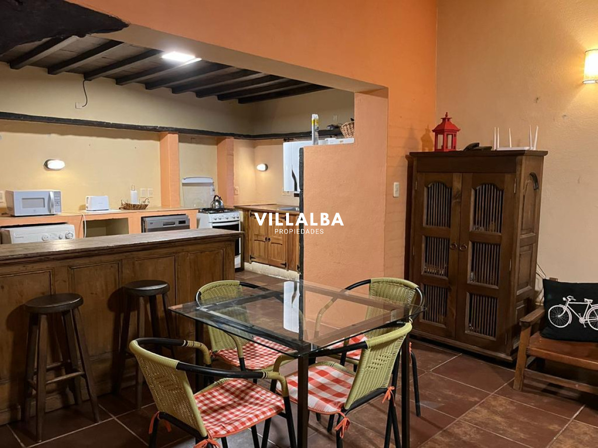 Apartamento ID.3549 - Hermosa casa en zona pinares a metros de la playa 