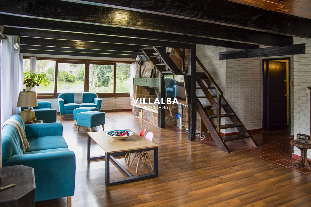 Apartamento ID.3241 - Casa en Venta de 5 dormitorios en San Rafael , Punta del este 