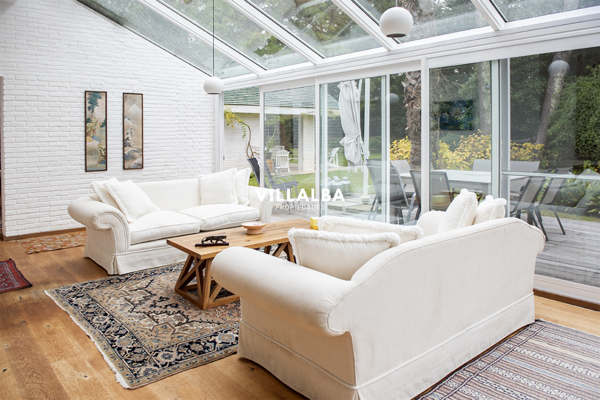 Apartamento ID.3629 - Elegante residencia en Venta en San Rafael proximo al mar