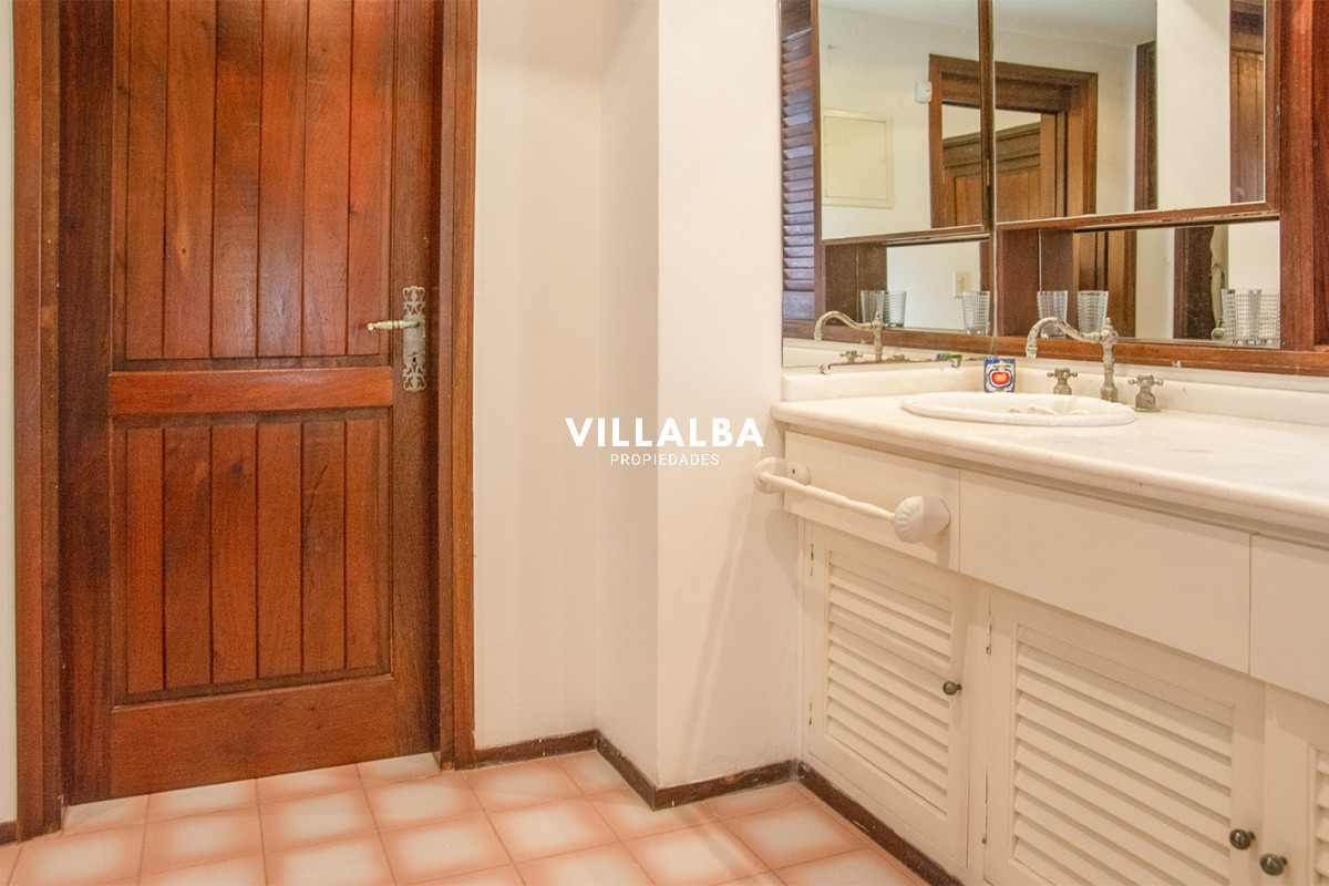Apartamento ID.1141 - Espectacular casa en ubicacion privilegiada al lado del Club del Golf