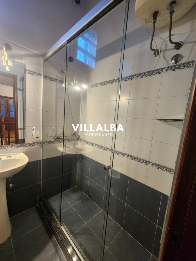 Apartamento ID.3730 - Vende casa en playa mansa punta del este