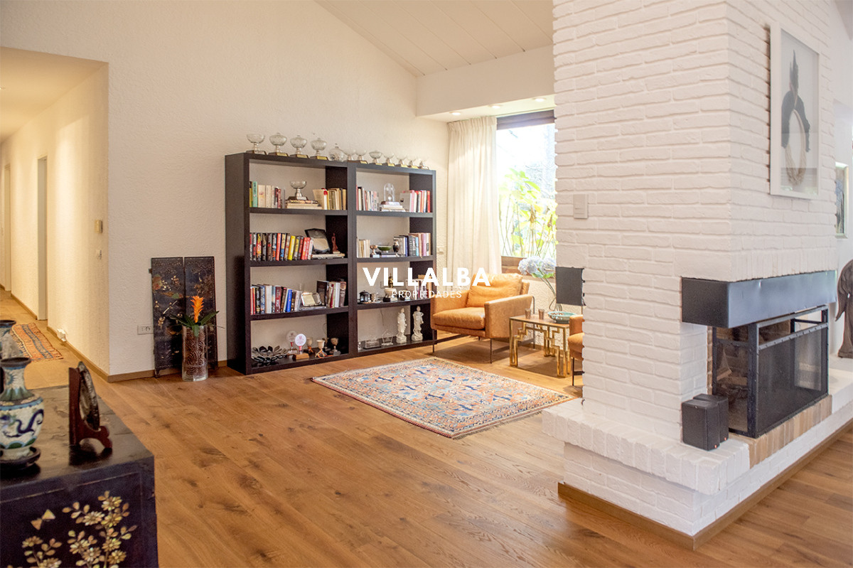 Apartamento ID.3629 - Elegante residencia en Venta en San Rafael proximo al mar