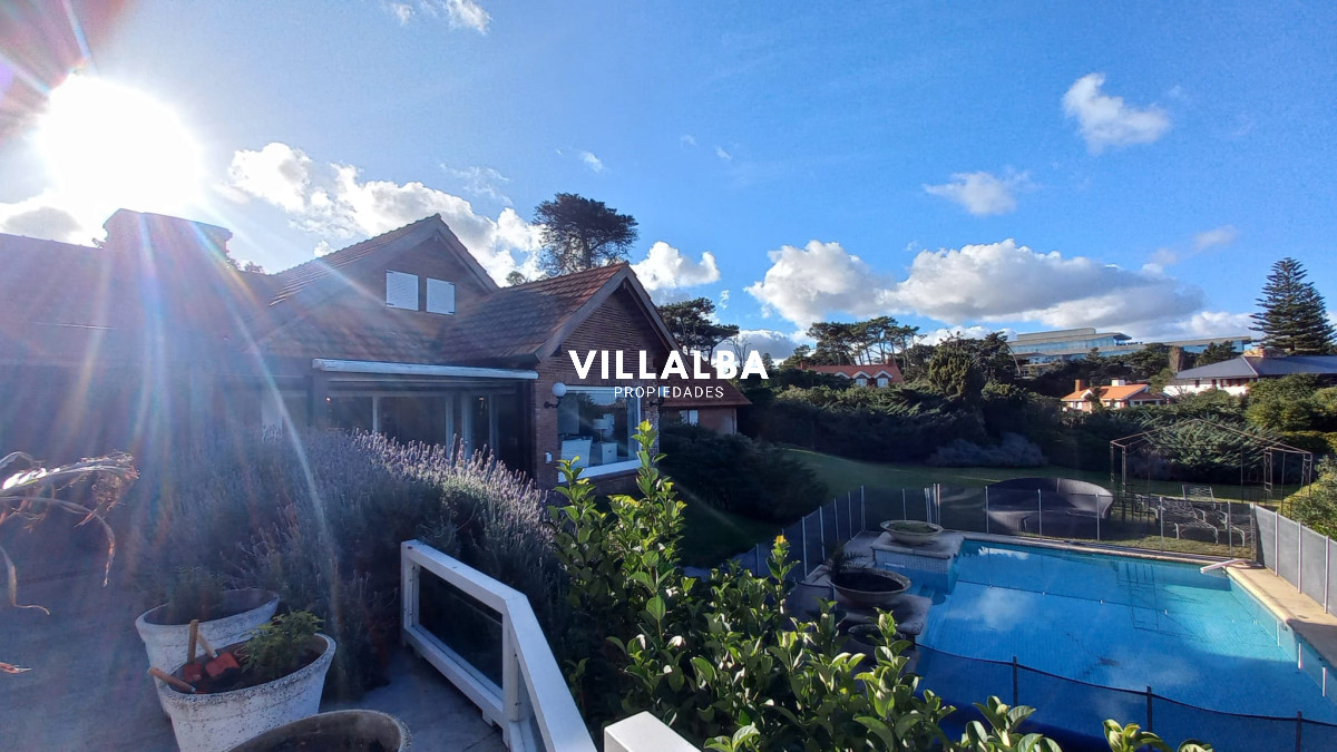 Apartamento ID.2814 - Espectacular mansion a metros del mar