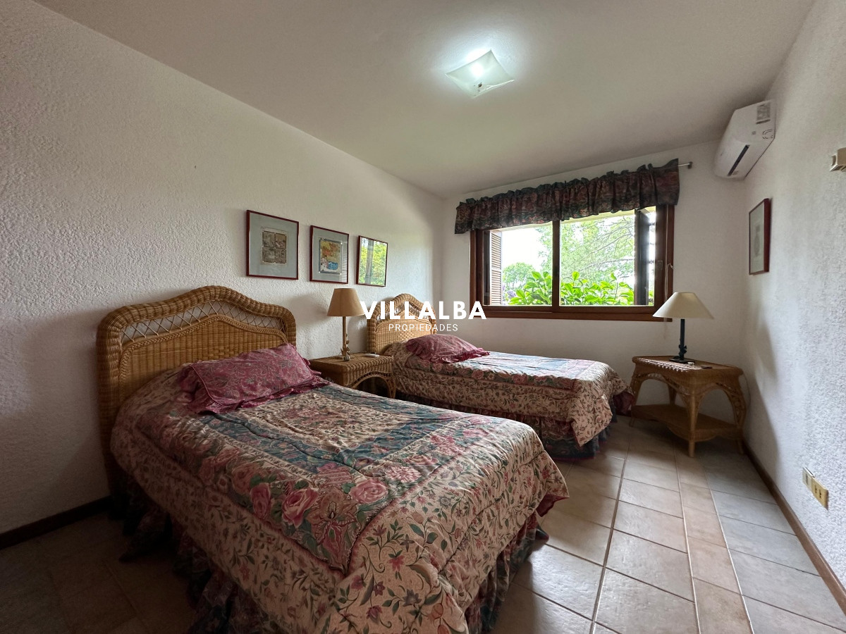 Apartamento ID.2813 - Propiedad exclusiva ubicada en Golf, Punta del este 