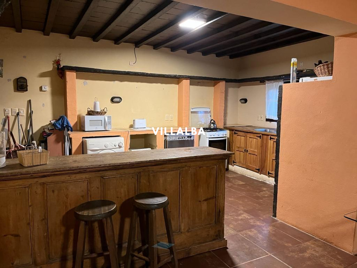 Apartamento ID.3549 - Hermosa casa en zona pinares a metros de la playa 