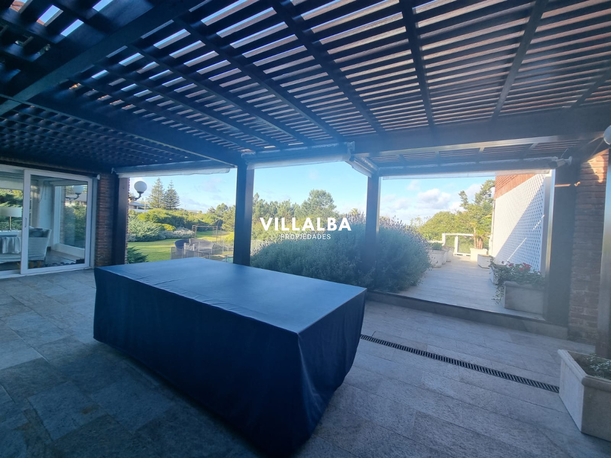 Apartamento ID.2814 - Espectacular mansion a metros del mar
